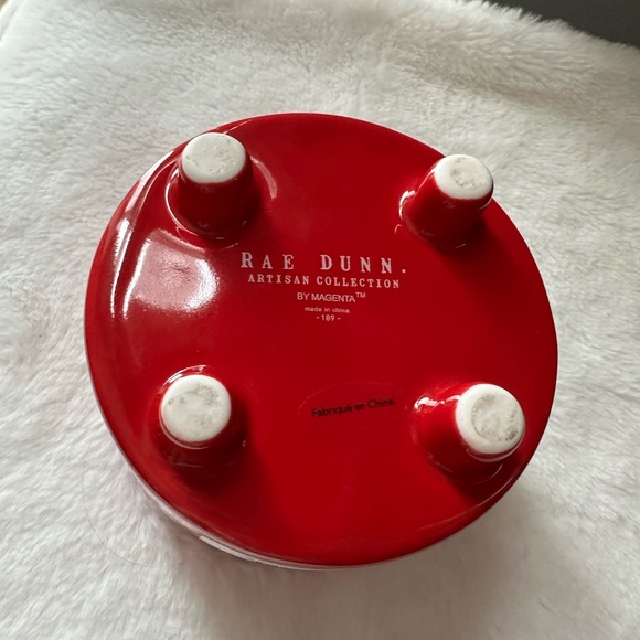 RAE DUNN “Hugs & Kisses” Planter - Picture 4 of 4